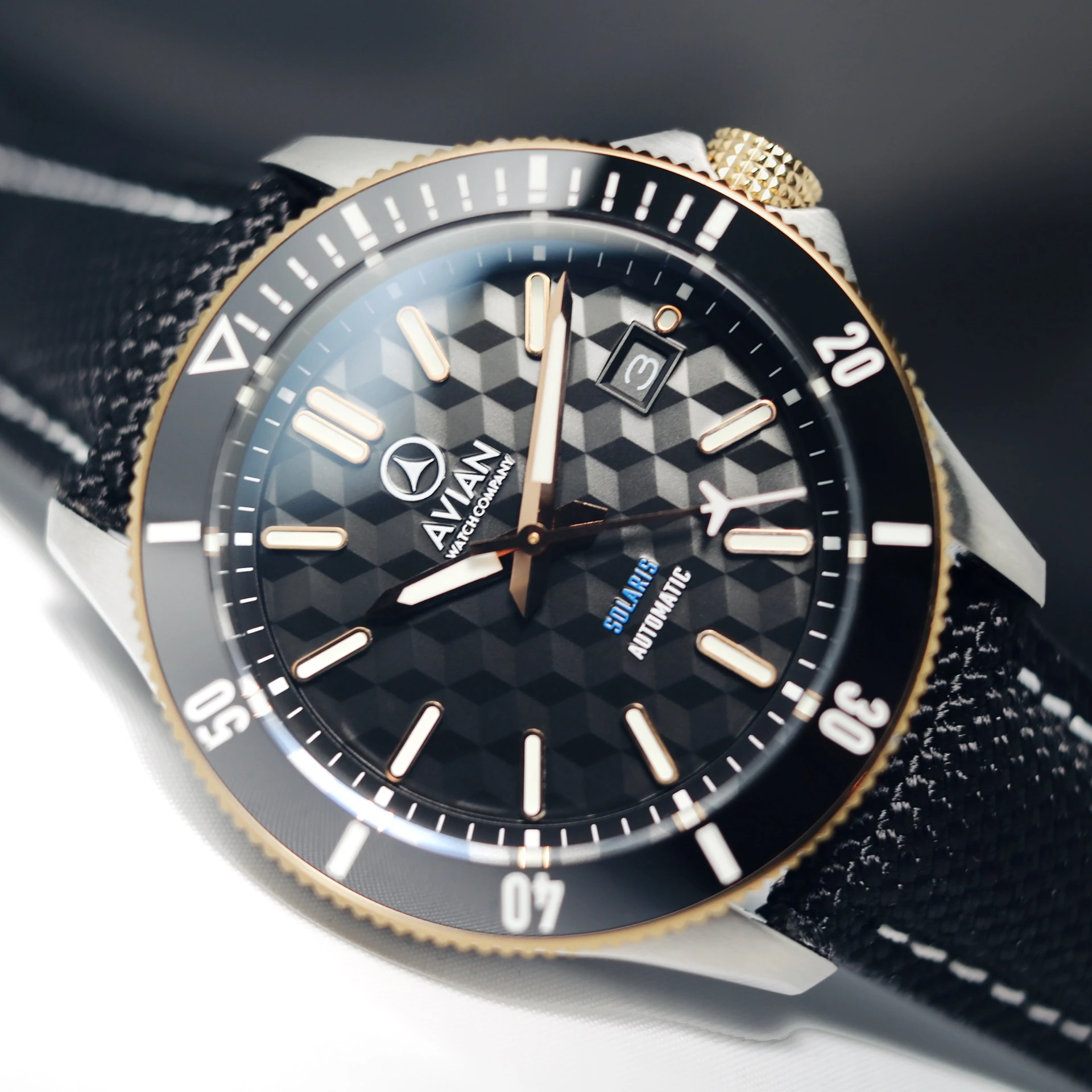 Mark II Solaris Red Gold gallery image 4