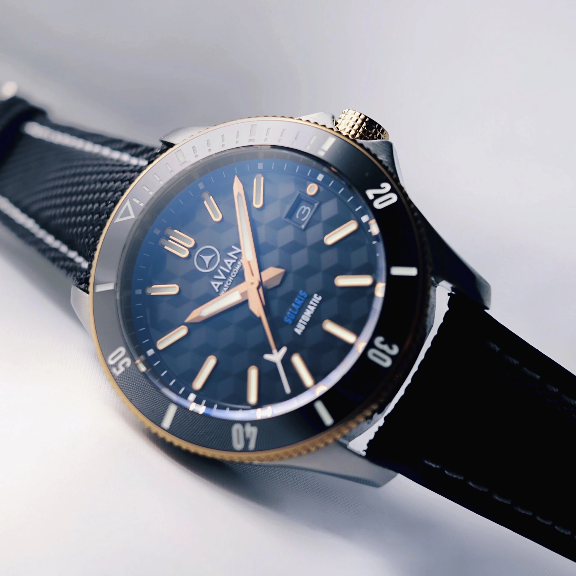 Mark II Solaris Red Gold gallery image 5
